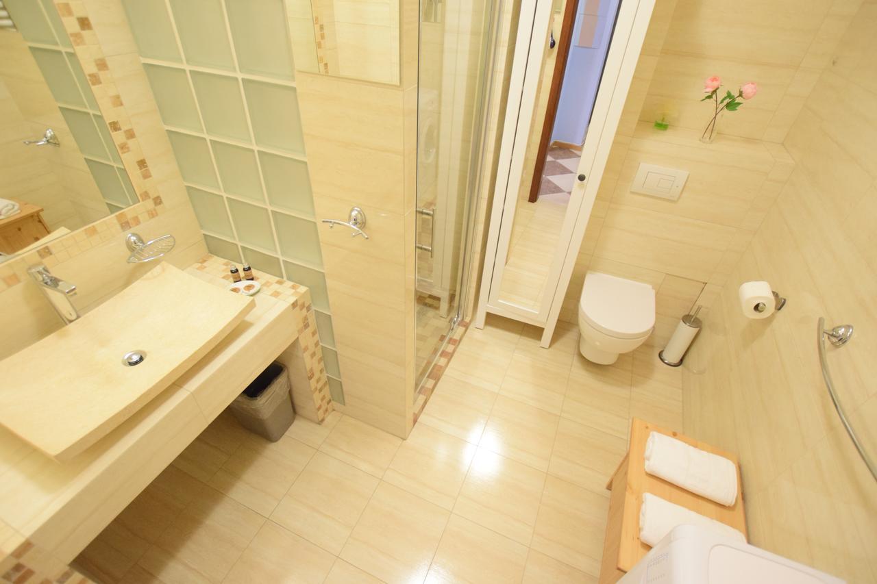 Elegant Apartment Old Town III Varşovia Exterior foto